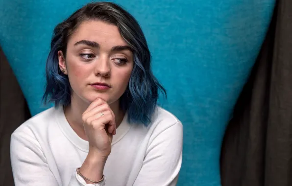 Picture Maisie Williams, Maisie Williams, «Deadline, at the photo shoot for the magazine