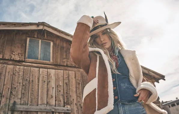 Girl, Look, Blonde, House, Jeans, Hat, Actress, Singer