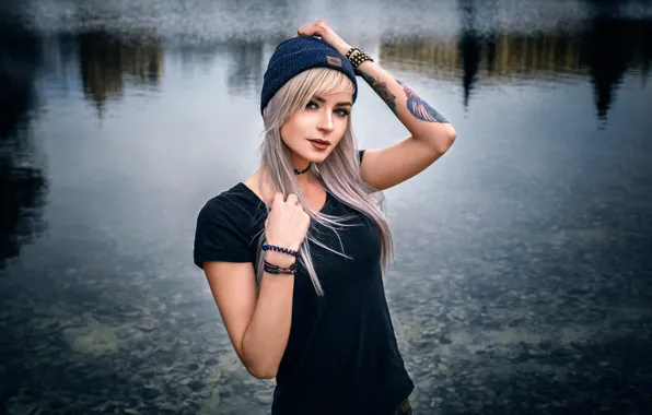 Picture look, tattoo, sponge, cap, curls, Taisya Turovskaya