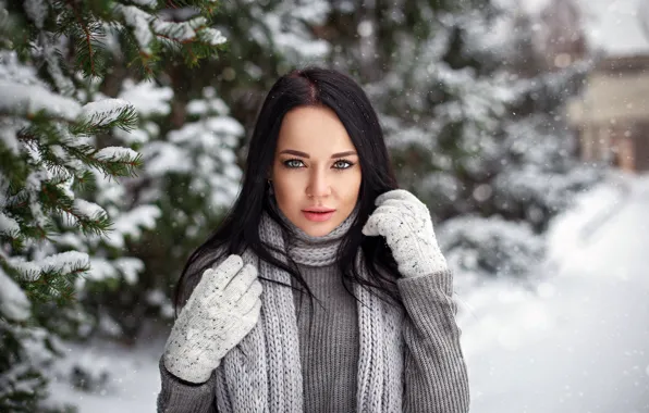 Picture girl, long hair, photo, photographer, blue eyes, winter, snow, tree