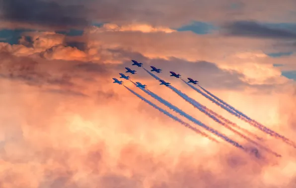 Picture red sky, red arrows, Sunderland air show