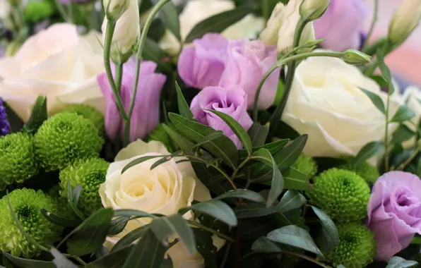Roses, chrysanthemum, eustoma