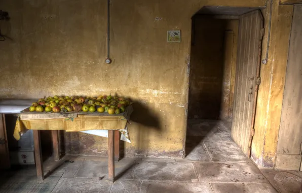 Table, apples, the door