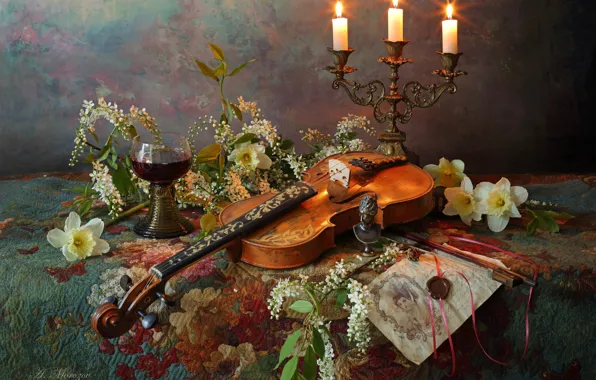 Flowers, style, violin, glass, candles, still life, candle holder, daffodils