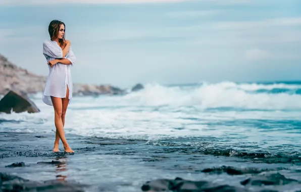 Picture girl, shore, surf, shirt, Igor Egorov