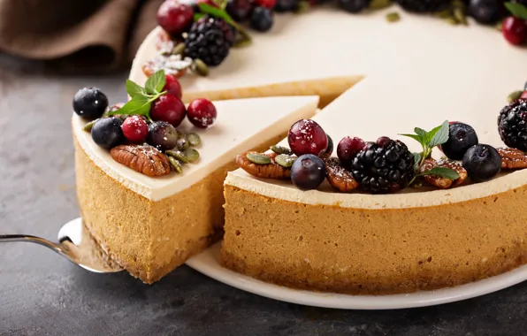 Decoration, berries, cake, nuts, cream, dessert, cakes