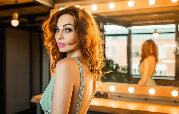 Picture pretty, redhead, mirror, A Diakov George
