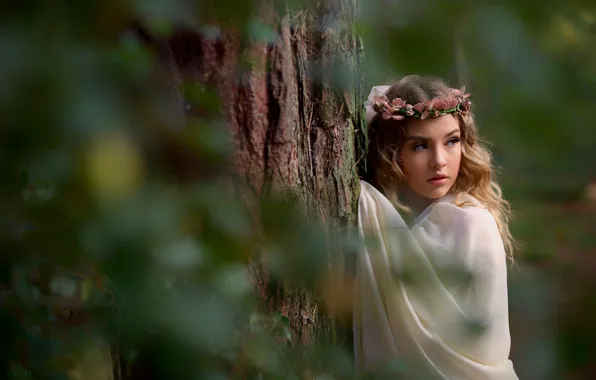 Look, girl, trees, wreath, forest fairy