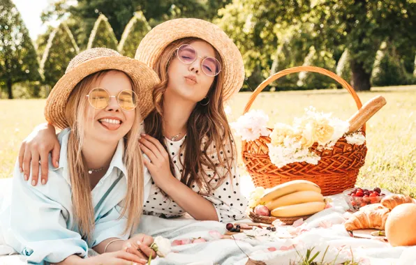 Summer, light, girls, stay, glade, fruit, picnic, basket