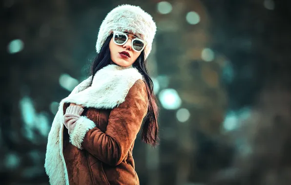 Winter, hat, makeup, glasses, sponge