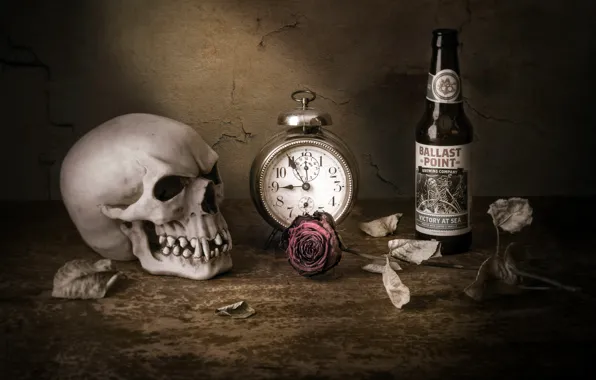 Picture watch, rose, skull, bottle