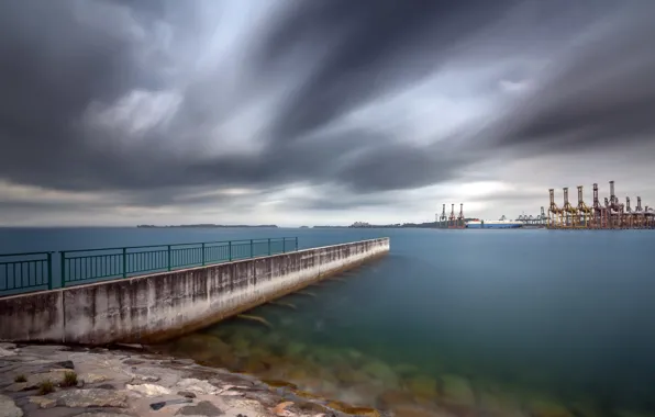 The city, port, Singapore