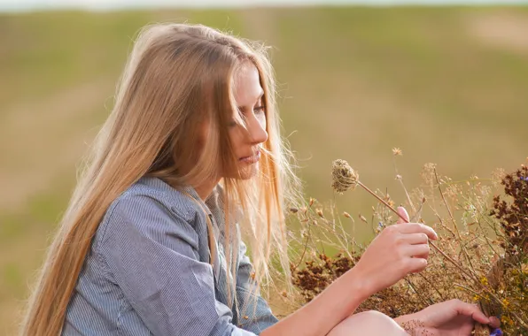 Picture girl, long hair, Rus