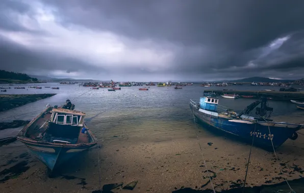 Shore, boats, Galicia, The island of Arousa