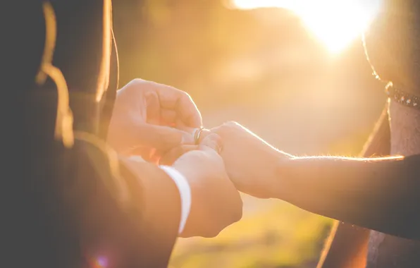 Picture hands, ring, wedding