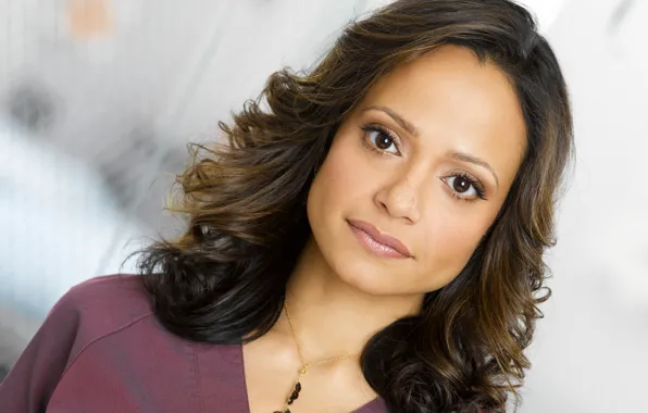 Picture look, pose, makeup, the series, Scrubs, Clinic, Judy Reyes, Judy Reyes