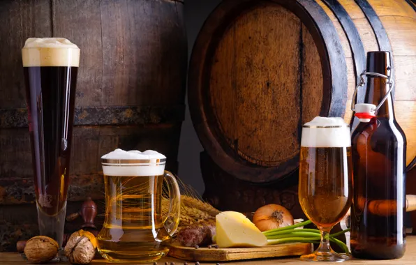 Picture foam, bottle, beer, cheese, bow, glasses, ears, nuts