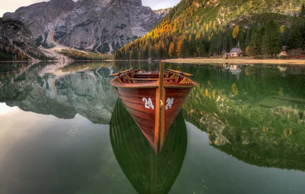 Picture boat, Lake, The Dolomites, Braies