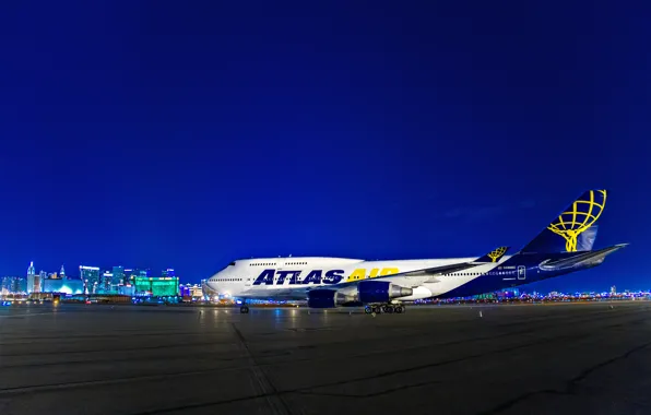 Night, lights, Las Vegas, USA, the plane, Boeing 747, McCarran, international airport