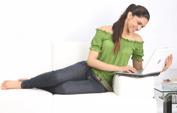 Face, smile, actress, girl, sexy, legs, smile, beautiful