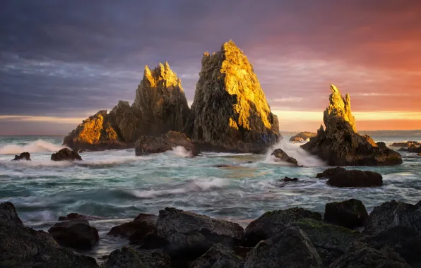 Sea, the sky, clouds, sunset, clouds, stones, rocks, shore