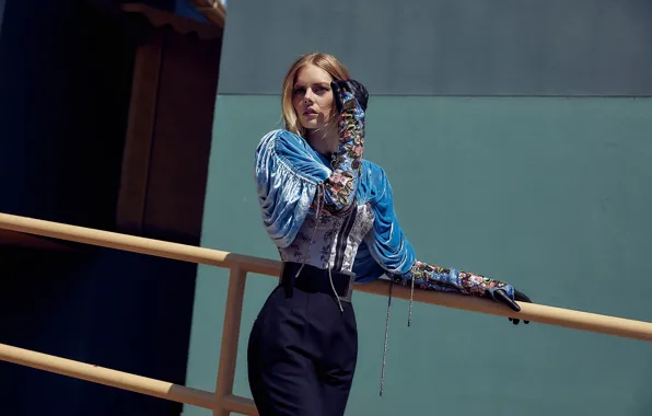 Picture look, girl, pose, style, Samara Weaving