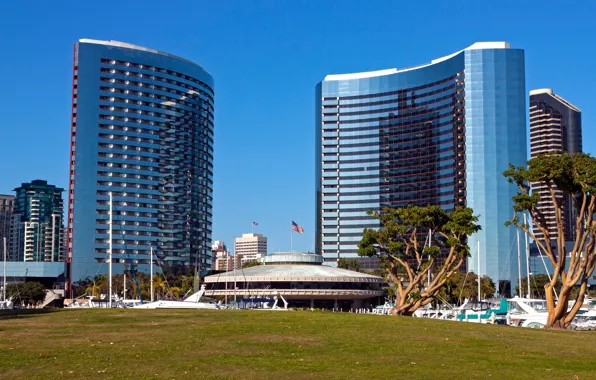 The sky, trees, lawn, building, yachts, CA, USA, the hotel