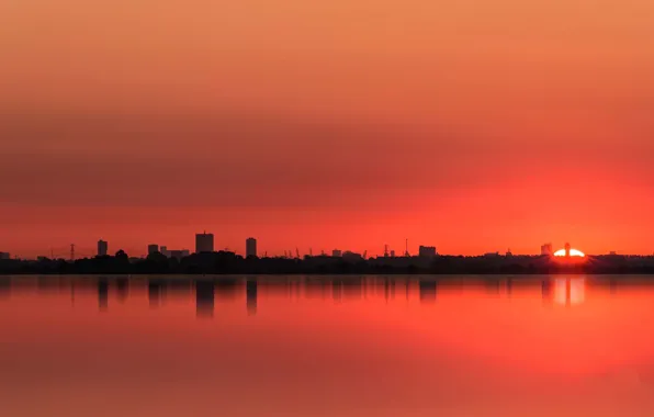 Picture the sun, sunset, lake, home, horizon, silhouette, glow