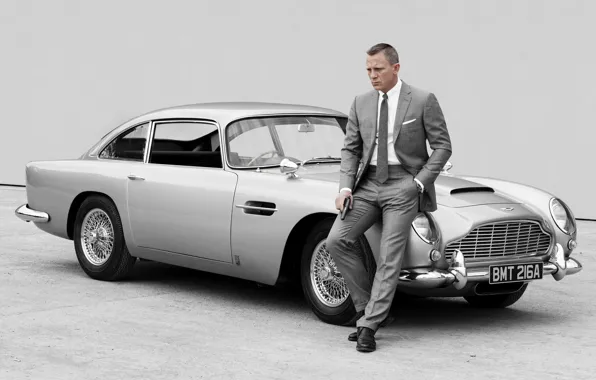 Picture James Bond, 007, James Bond, Daniel Craig, Skyfall, Aston Martin DB5, 007 Coordinates Skayfoll