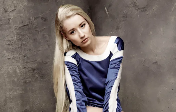 Look, pose, background, wall, model, portrait, makeup, hairstyle