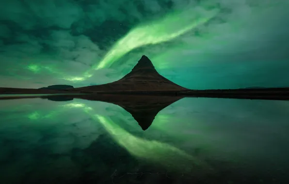Picture the sky, stars, clouds, light, night, lake, reflection, Northern lights