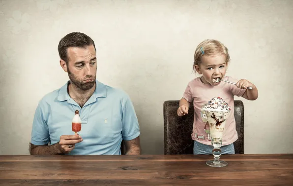 Ice cream, dad, daughter