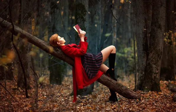 Autumn, forest, leaves, girl, mood, model, boots, makeup