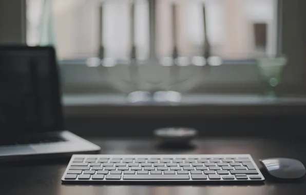 Table, mouse, keyboard, laptop