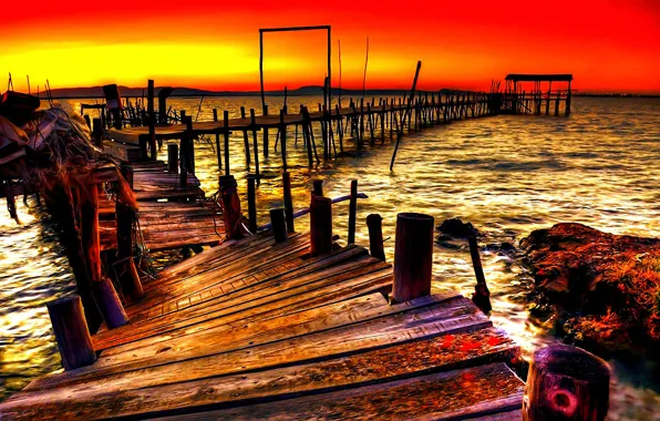 Picture WATER, HORIZON, The SKY, PIER, SUNSET, DAL, DAWN