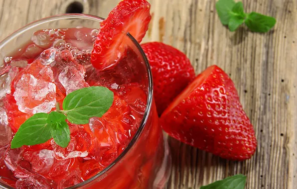 Ice, glass, berries, strawberry, drink, mint
