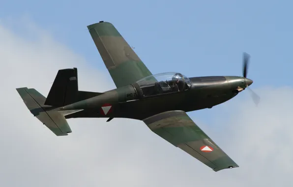 Flight, the plane, training, PC-7