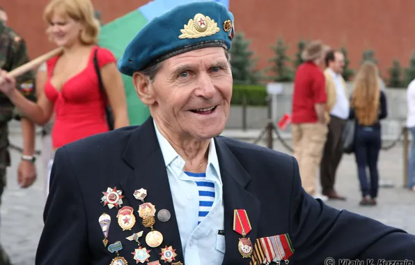 Picture hero, victory day, veteran, May 9, red square, The Great Patriotic War