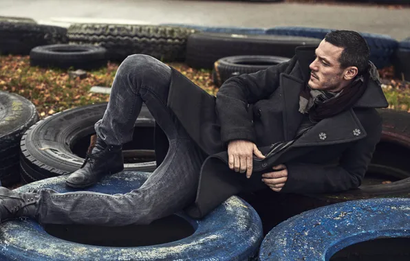 Picture male, tires, coat, Luke Evans, luke evans