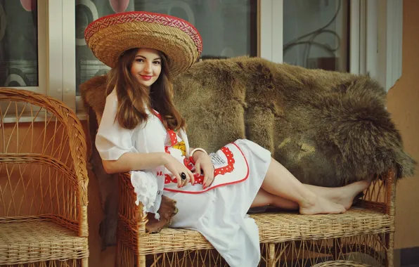 Picture girl, smile, ring, fur, brown hair, the couch, sombrero