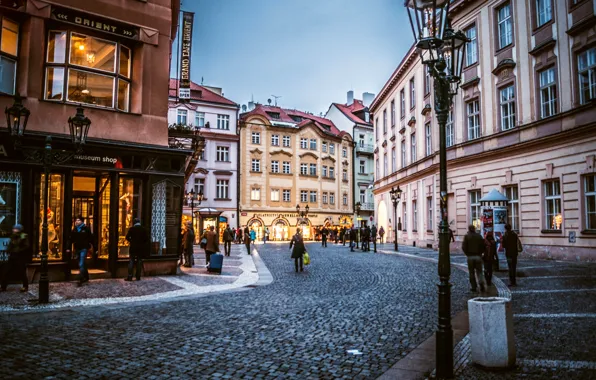 Picture the city, people, building, home, the evening, pavers, Prague, Czech Republic