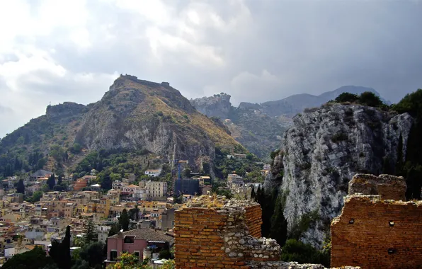 Mountains, home, Italy, ruins, Sicily, Taormina