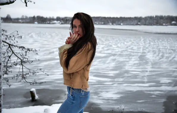 Picture winter, ass, look, water, girl, snow, hair, jeans