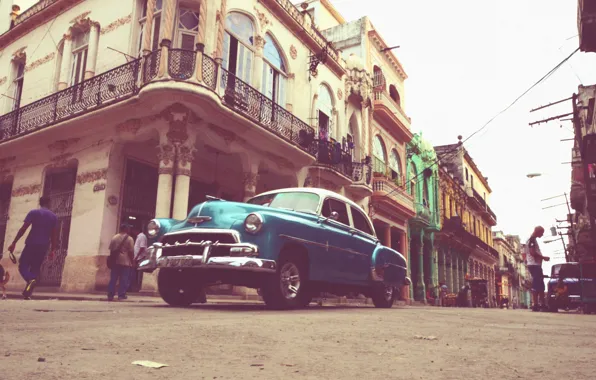 Picture people, street, car, Cuba, Havana