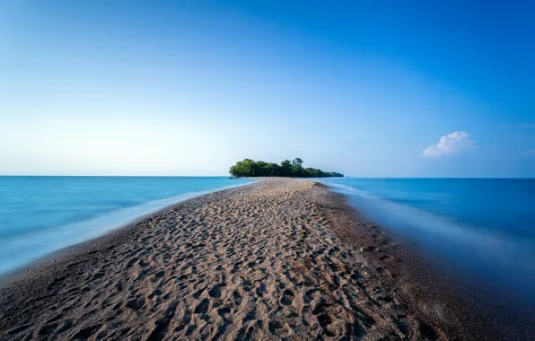 Picture sand, the ocean, shore, island, Ontario, Point Pelee Provincial Park