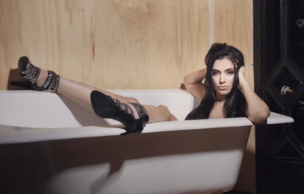 Face, model, hair, bath, Vanessa