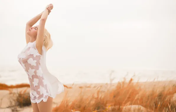 GIRL, GRASS, SHORE, SUNDRESS, BLONDIE