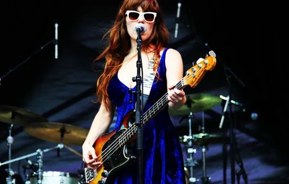 Picture girl, photo, scene, guitar, microphone, singer, Jenny Lewis, Jenny Lewis