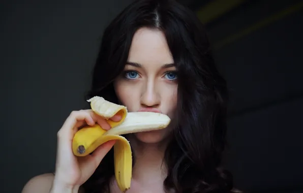 Picture look, face, Girl, brunette, banana