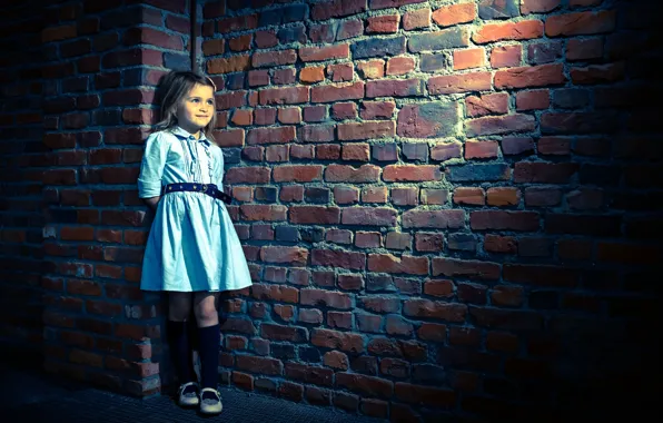 Picture wall, dress, masonry, girl, Fabienne Van Brabant, tough girl
